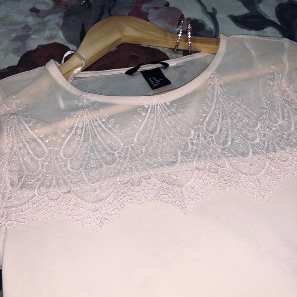 baby pink t-shirt - Picture 2 of 4